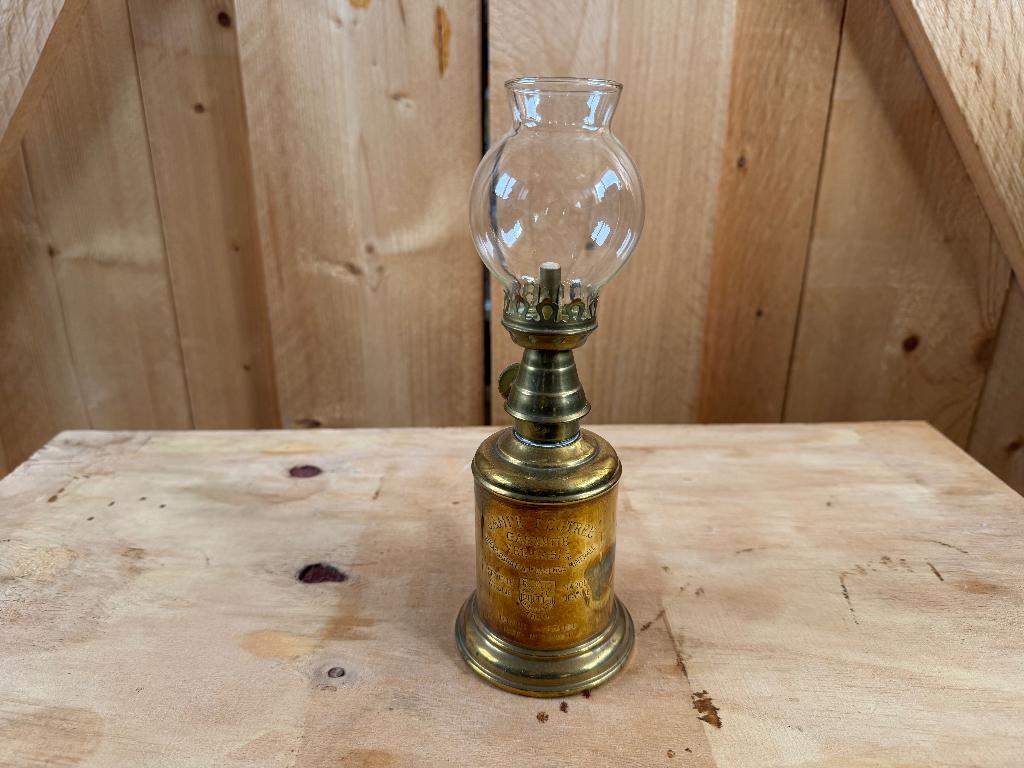 Oud sierlijk antiek olie lampje ‘Lampe Feutrée Abeille’, Ophalen of Verzenden