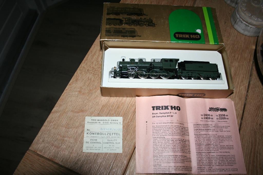 trix express lok met tender ZGAN, Hobby en Vrije tijd, Modeltreinen | H0, Trix, Ophalen of Verzenden, Zo goed als nieuw, Analoog