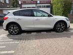 Ford Focus 1.5 EcoBoost Active Business Trekhaak, Auto's, Ford, Stof, Wit, Bedrijf, Handgeschakeld