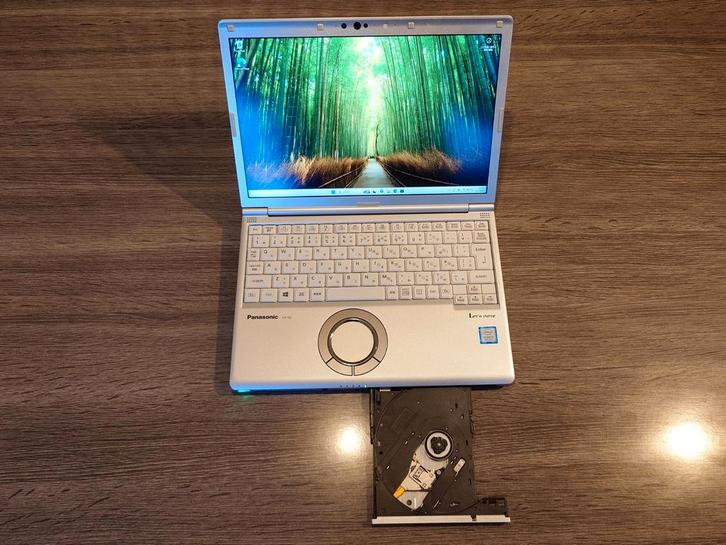 Panasonic Let's Note CF-SV7 DVD - i5 8250u - 8GB - 256GB SSD, Computers en Software, Besturingssoftware, Gebruikt, Windows, Ophalen of Verzenden