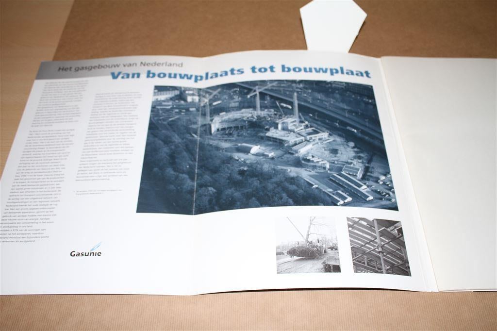 Het gasgebouw van Nederland. Gasunie., Ophalen of Verzenden, Gelezen