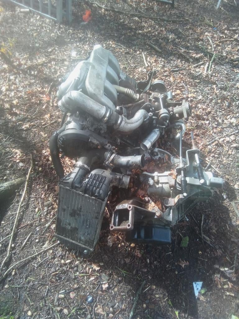 Peugeot J5 motorblok turbo diesel ook twe deuren kleur rood, Auto-onderdelen, Ophalen of Verzenden