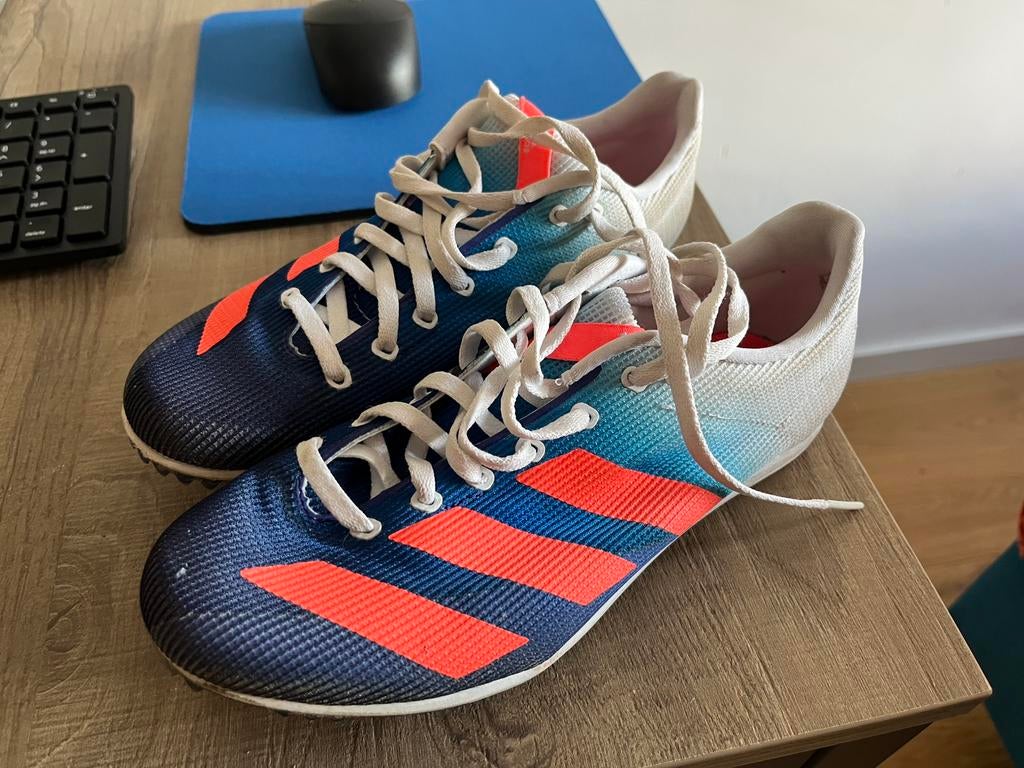 Adidas spikes shoes Size 38, Sport en Fitness, Loopsport en Atletiek, Ophalen, Zo goed als nieuw, Spikes, Adidas