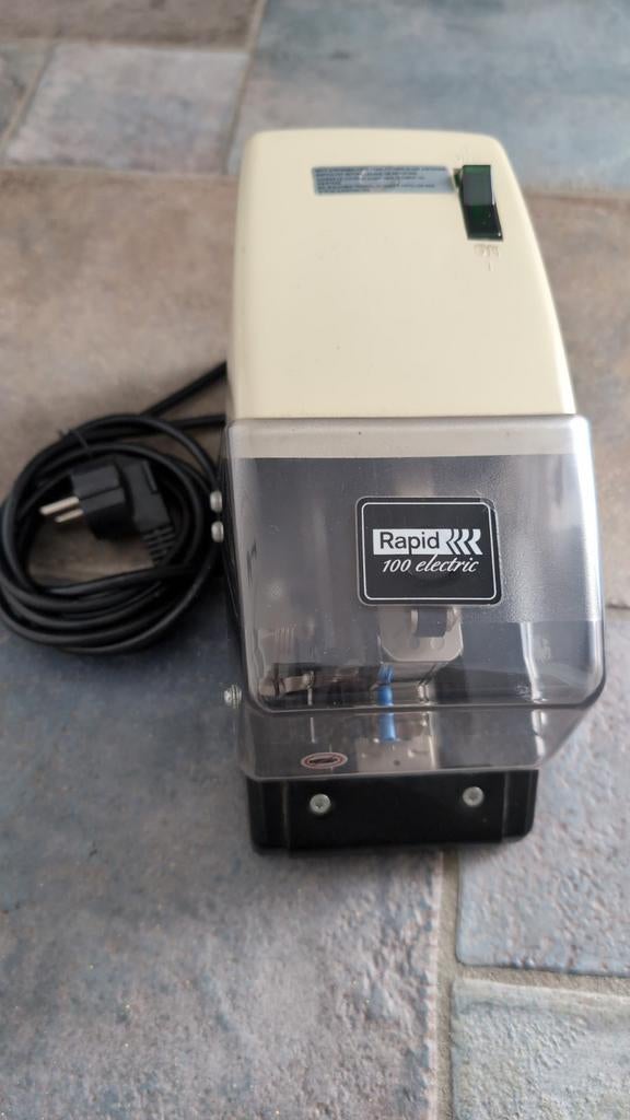 Electrische nietmachine kantoor, Ophalen of Verzenden