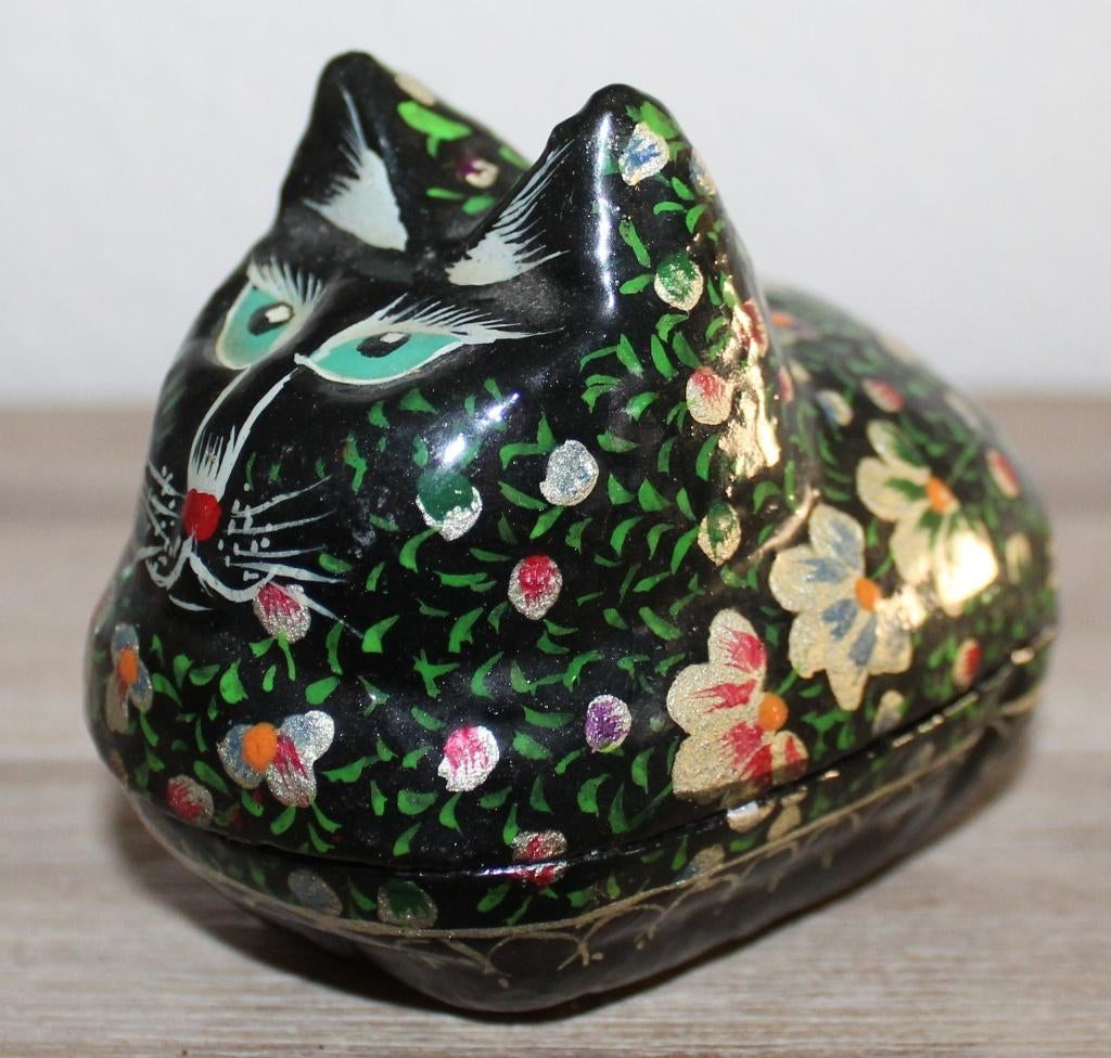 Vintage lakdoosje uit Kashmir - poes, Ophalen of Verzenden