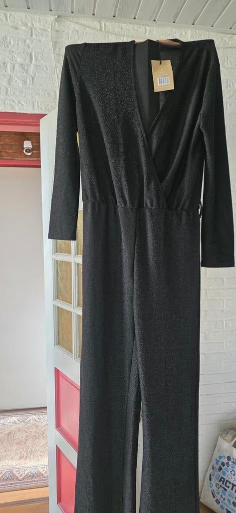 Zwarte jumpsuit met glitters - Maat M, Maat 38/40 (M), Zwart, Kruidvat, Nieuw