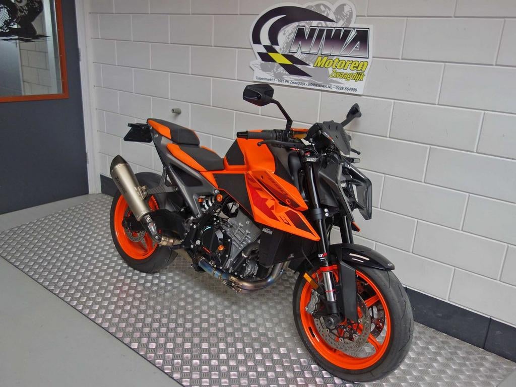 KTM 990 DUKE, 2 cilinders, KTM, Motorrijbewijs A, Bedrijf