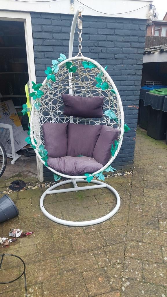Schommel ei - Gebruikt, maar comfortabel!, Ophalen, Gebruikt, Rotan