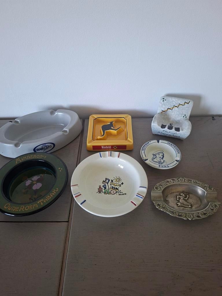 7 asbakken, Verzamelen, Ophalen of Verzenden, Zo goed als nieuw, Sigarenbandjes