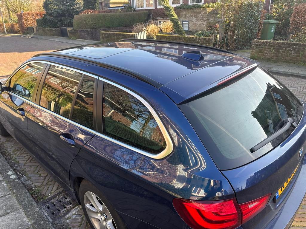 BMW 5-Serie 3.0 I 530 200KW Touring AUT 2012 Blauw, Achterwielaandrijving, 2000 kg, Blauw, 2996 cc
