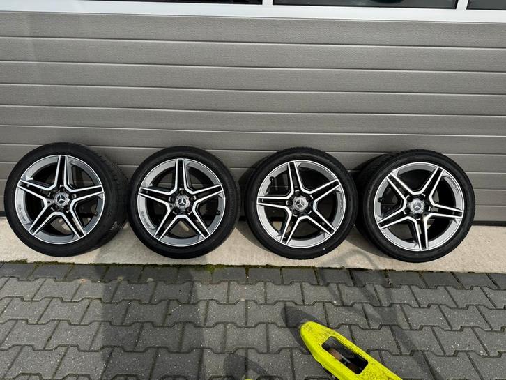 Origineel Amg velgen 5x112 18 inch Breedset Bridgestone, Auto-onderdelen, Banden en Velgen, Band(en), Zomerbanden, 18 inch, 225 mm