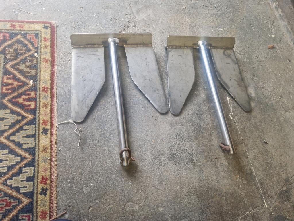 2 rvs ankers., Watersport en Boten, Bootonderdelen, Ophalen of Verzenden, Ankeren en Afmeren, Zeilboot of Motorboot