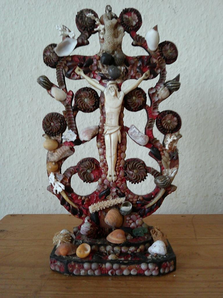 UIT BEEN GESNEDEN CORPUS AAN GEFIGUURZAAGDE CRUCIFIX, Antiek en Kunst, Verzenden