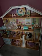 Groot Poppenhuis met Meubels en Poppetjes - KidKraft, Kinderen en Baby's, Speelgoed | Poppenhuizen, Ophalen of Verzenden, Gebruikt