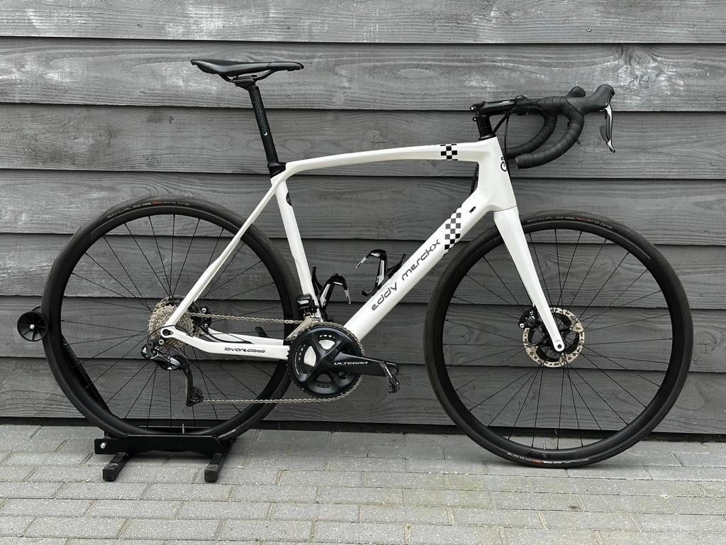 Eddy Merckx Lavaredose 68 Disc, size 58 cm, Ultegra Di2 ., Fietsen en Brommers, Fietsen | Racefietsen, 28 inch, Carbon, Zo goed als nieuw