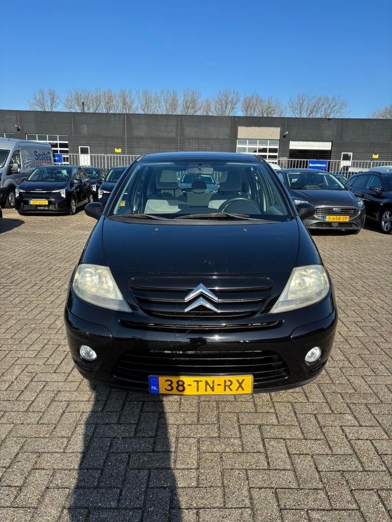 Citroen C3 Exclusive, Panorama dak, cruise control, trekhaak, Auto's, Citroën, Voorwielaandrijving, 1360 cc, 4 cilinders, Handgeschakeld