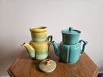 Twee vintage ouderwetse keramiek koffiepotjes met filter, Antiek en Kunst, Antiek | Servies compleet, Ophalen of Verzenden