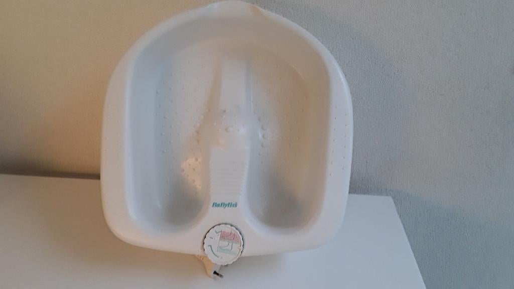 Babyliss voetbad met massagestanden, Ophalen of Verzenden, Gebruikt