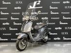 Vespa Primavera | Grijs | Brom | 2021 | 7419 km | 1 eig, Overige modellen, ., Maximaal 45 km/u, Ophalen of Verzenden