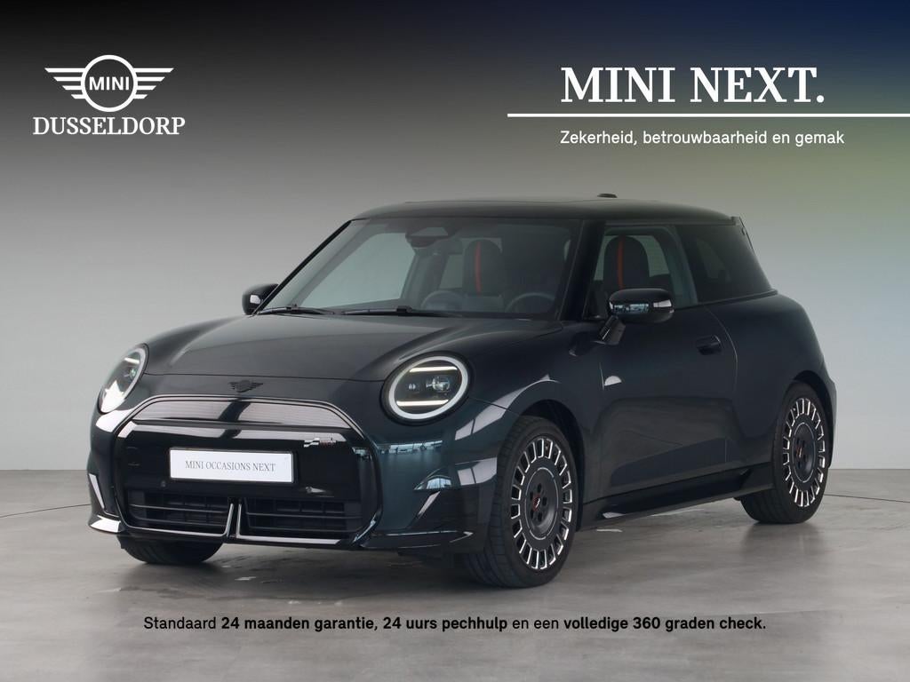 MINI Cooper E John Cooper Works Pakket M (bj 2025), Auto's, Mini, Bedrijf, Te koop, Cooper, 360° camera, ABS, Achteruitrijcamera