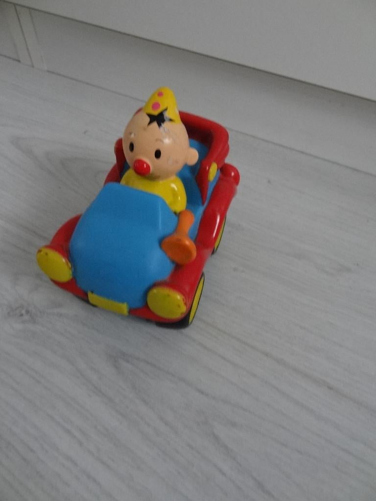 Bumba in auto, Kinderen en Baby's, Speelgoed | Speelgoedvoertuigen, Ophalen of Verzenden, Gebruikt