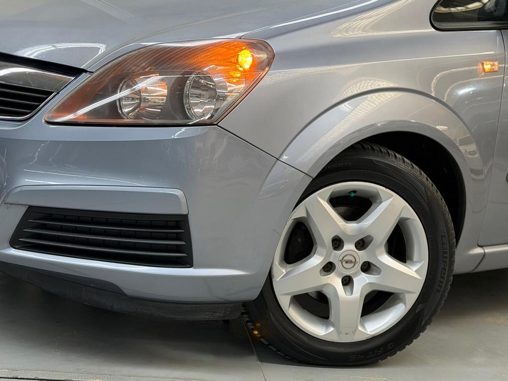 Opel Zafira 1.8 Business 7 Personen Nette Auto 2e Eigenaar L, Auto's, Stof, Gebruikt, Zwart, 4 cilinders