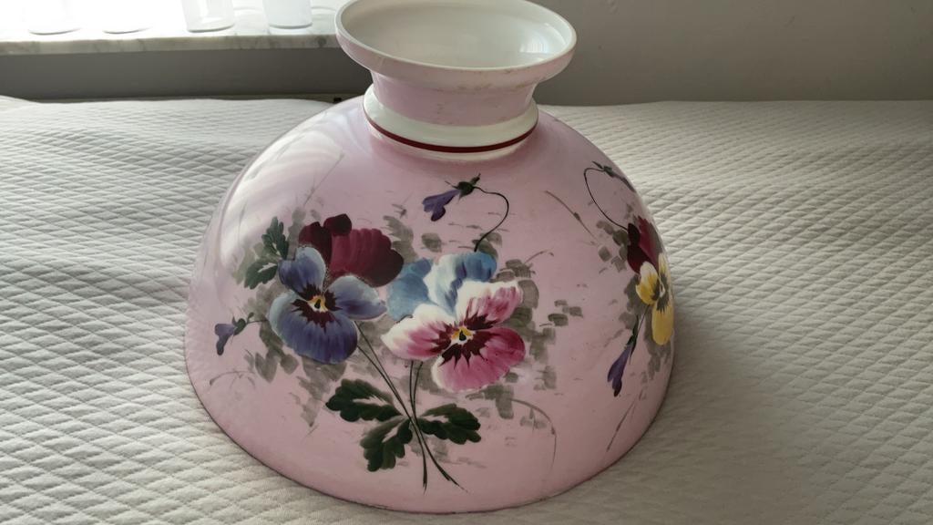 Mooie  antieke beschilderde  lampekap met viooltjes, Antiek en Kunst, Ophalen of Verzenden