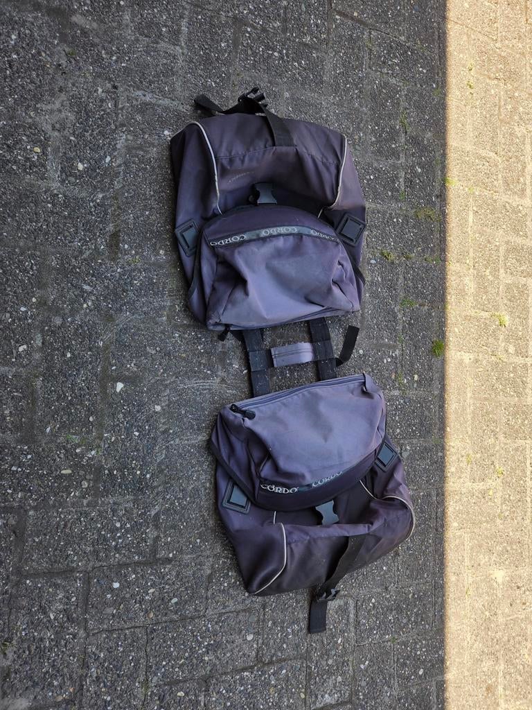 Dubbele fietstassen - deels verkleurd door zon, Ophalen of Verzenden, Gebruikt, Cordo