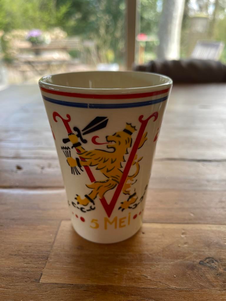 Bevrijdingsbeker 1945-1955 Maastricht Ragout, Ophalen of Verzenden