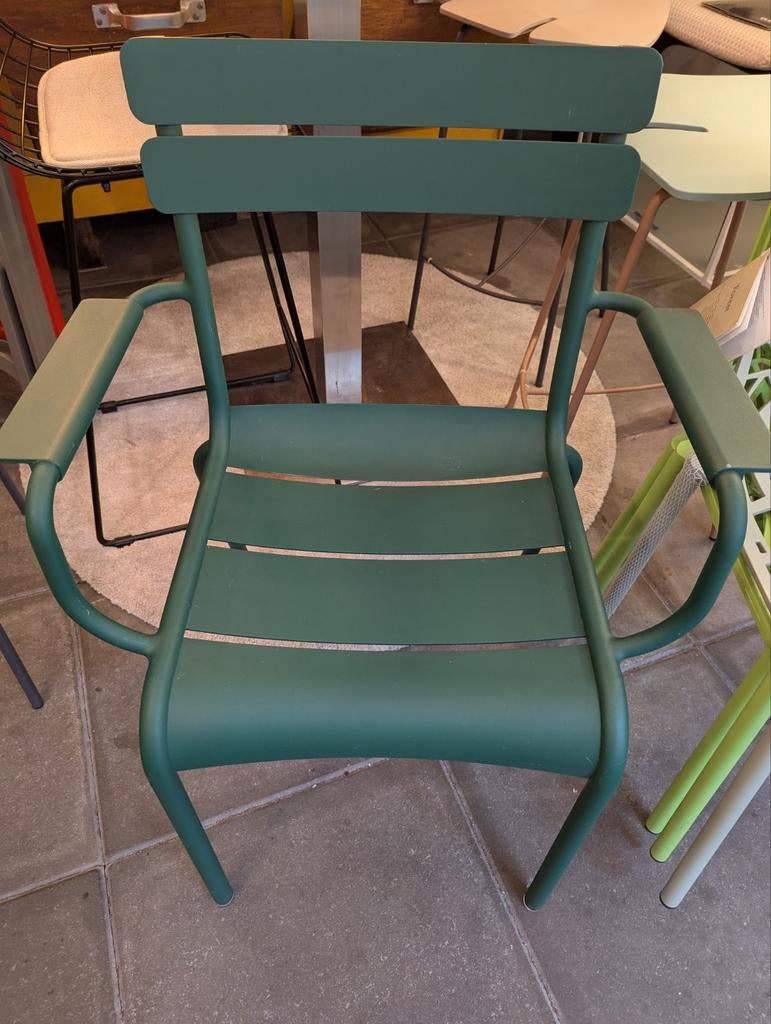 Fermob tuinstoel met armleuningen - Gebruikt, Ophalen, Gebruikt, Metaal