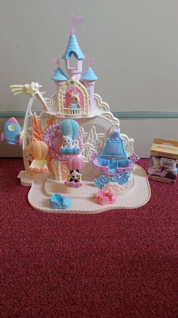 Sylvanian Families Pretpark, Ophalen of Verzenden, Zo goed als nieuw, Poppenhuis