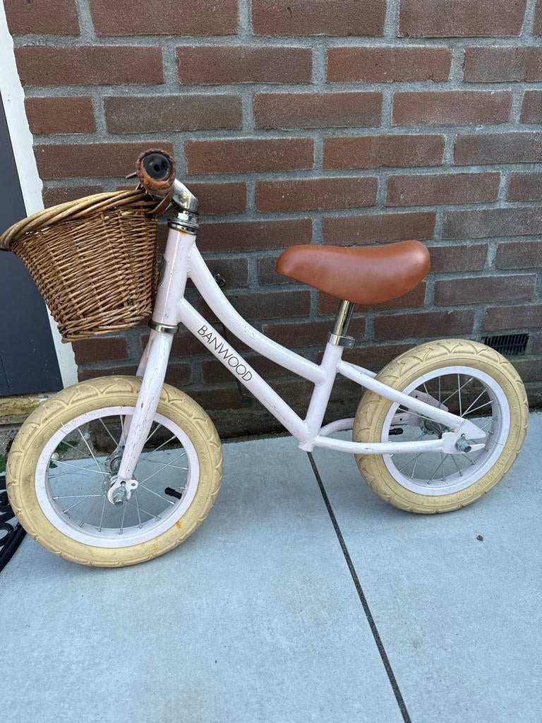Banwood loopfiets met mandje - Roze, Ophalen, Gebruikt, Loopfiets
