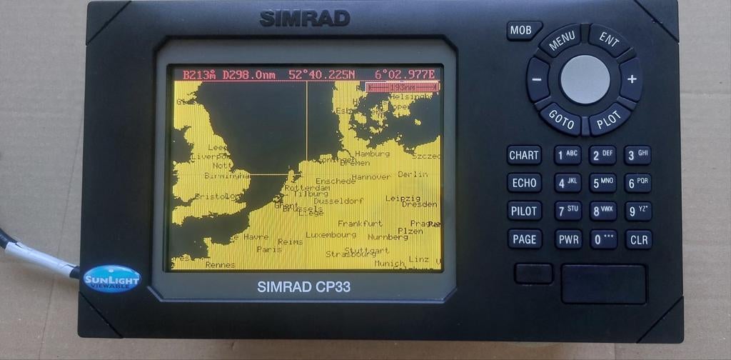 Simrad CP33 Kaartplotter fishfinder., Ophalen of Verzenden, Zo goed als nieuw, Kaartplotter of Fish Finder