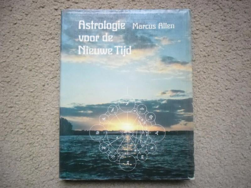 Astrologie voor de Nieuwe Tijd, Boeken, Ophalen of Verzenden, Gelezen, Astrologie, Achtergrond en Informatie