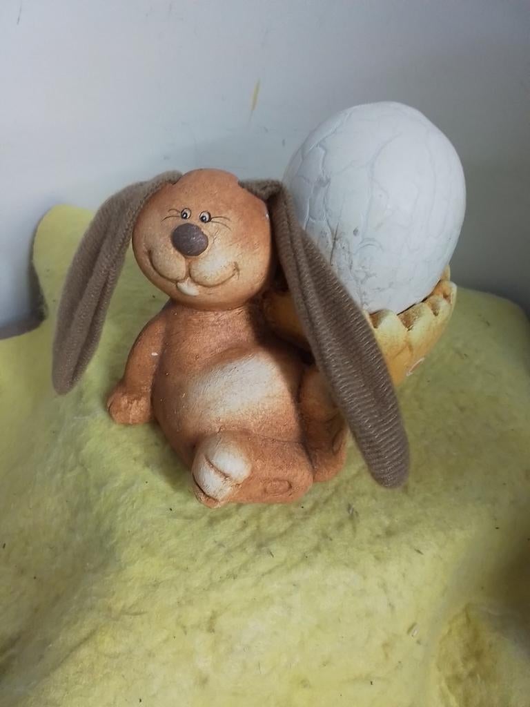 4501) mooi beeldje paashaas, Ophalen of Verzenden