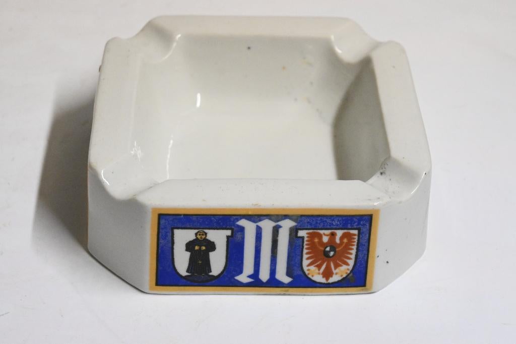 aktienbrauerei monchbrau helmbrechts asbak porselein, Ophalen of Verzenden, Gebruikt, Gebruiksvoorwerp