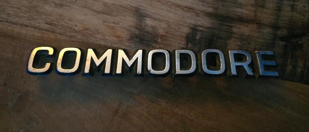 Origineel ijzeren Opel Commodore auto embleem, Auto-onderdelen, Ophalen, Opel, Nieuw, Achter