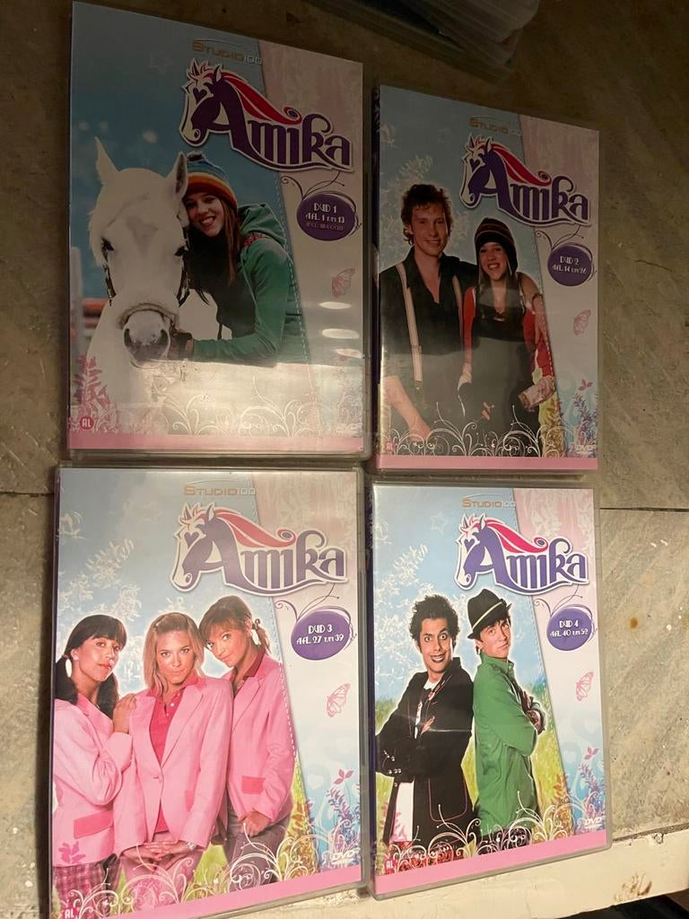 Amika DVD Boxset - Seizoen 1, Aflevering 1 t/m 52, Cd's en Dvd's, Avontuur, Gebruikt, Alle leeftijden, Boxset