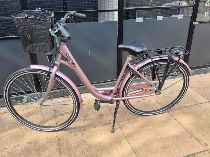 te koop Altec meisjes fiets 24 inch, Fietsen en Brommers, Fietsen | Meisjes, Gebruikt, 24 inch, Versnellingen, Ophalen