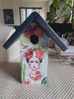 Uniek vogelhuisje met Frida Kahlo design, Ophalen of Verzenden, Nieuw