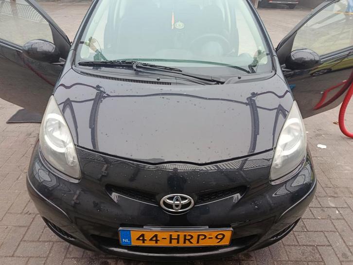 Toyota Aygo 1.0 12V Vvt-i 3DRS MMT 2009 Zwart, Auto's, Toyota, Particulier, Aygo, Benzine, A, Hatchback, Handgeschakeld, Origineel Nederlands