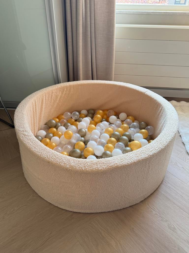 Ballenbak van teddy stof, Ophalen, Zo goed als nieuw, Jongen of Meisje