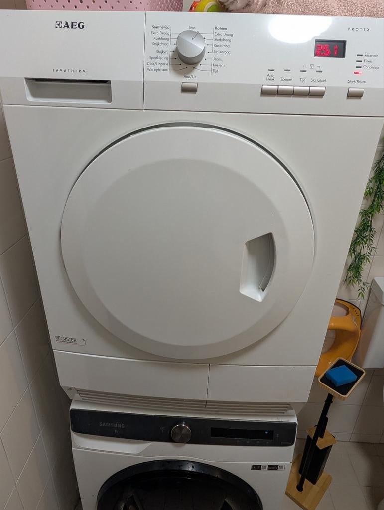 AEG Condensdroger - Goed onderhouden en werkt perfect, Ophalen, 6 tot 8 kg, Gebruikt, Voorlader