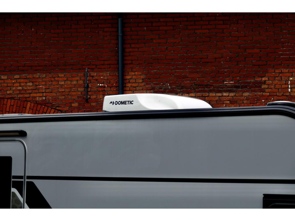 Knaus Sudwind 60 Years 500 UF Mover Airco 2025 Clesana 1800K, Rondzit, Dwarsbed, Bedrijf, 5 tot 6 meter