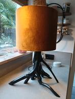Schemerlamp zwarte poot/goudkleurige kap, Ophalen of Verzenden, Zo goed als nieuw, Minder dan 50 cm