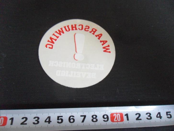 sticker Raamsticker WAARSCHUEING electronisch beveiligd *, Verzamelen, Stickers, Zo goed als nieuw, Ophalen