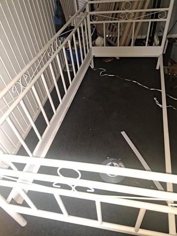 Bed bank  zonder lattenbodem