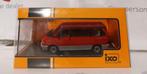 Ixo 1:43 Volkswagen T4 Multivan Allstar 1992 rood/grijs, Hobby en Vrije tijd, Modelauto's | 1:43, Ophalen of Verzenden, Nieuw