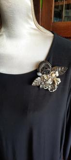 Vintage statement  broche., Sieraden, Tassen en Uiterlijk, Broches, Overige materialen, Ophalen of Verzenden, Zo goed als nieuw