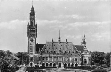 (381-098-003) Den Haag Vredespaleis beschikbaar voor biedingen